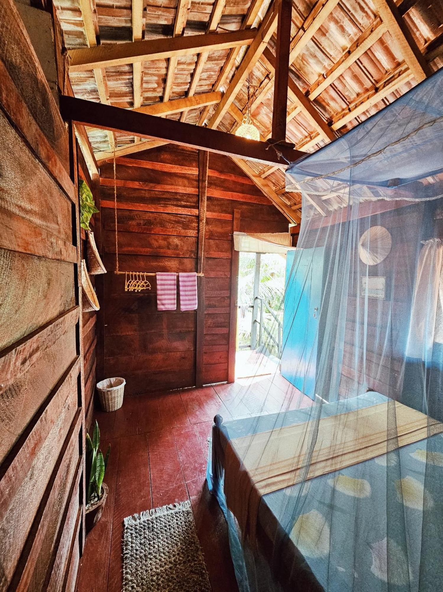 Bird House Mirissa Hotel Exterior photo